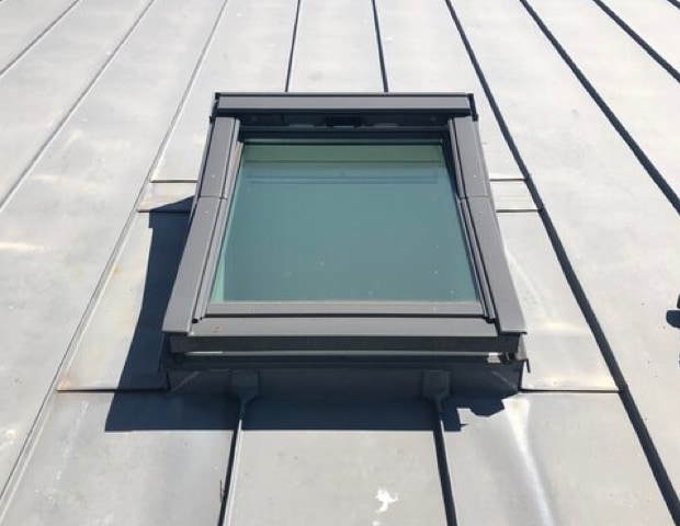 Volet roulant solaire Velux à Nancy