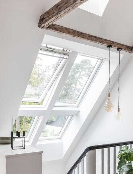 Quelles sont les caractéristiques d’une fenêtre de toit à rotation, marque Velux©